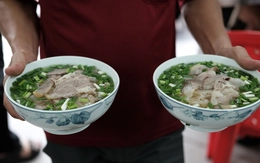 Phở Tàu Bay, phở Bắc vô Nam, người Sài Gòn nhớ lắm