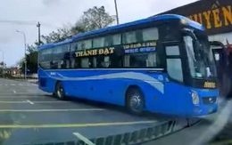 Xử phạt tài xế lái xe khách đi ngược chiều trên quốc lộ 1
