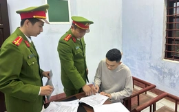 Khởi tố tài xế lao ô tô vào nhóm người trước quán nhậu ở Quảng Trị