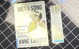 Viết và sống - Người bạn đồng hành cho những ai muốn viết