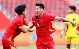 U22 Việt Nam chiếm ngôi đầu bảng B môn bóng đá nam SEA Games 33