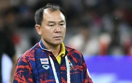 HLV U22 Thái Lan xin lỗi, lo ngại có thể bị sa thải vì thất bại cay đắng trước U22 Việt Nam