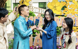 Một trường đại học ở TP.HCM thưởng Tết từ lao công đến Hiệu trưởng như nhau 10 năm liền