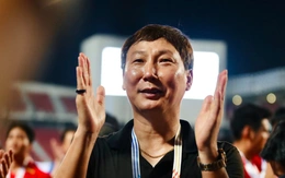 HLV Kim Sang Sik: chê bai, hoài nghi và nghệ thuật ẩn mình
