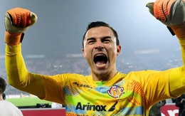 Thủ môn tuyển Indonesia chói sáng ở Serie A, truyền thông Ý ca ngợi hết lời