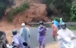Sạt lở trên đèo Sông Pha nối Khánh Hòa và Lâm Đồng, nhiều người thoát nạn