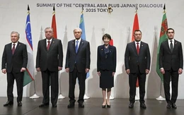 Nhật Bản và 5 nước Trung Á nhất trí phát triển tuyến vận tải không đi qua Nga