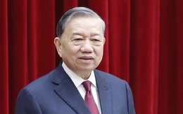 Quân đội nhân dân vững bước dưới cờ Đảng quang vinh