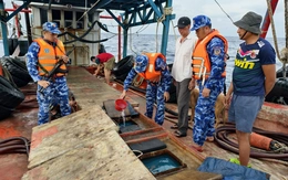 Cảnh sát biển 4 chống buôn lậu trên biển Tây Nam Tổ quốc
