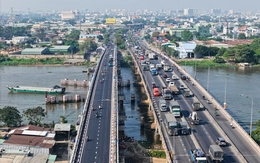 Cầu Bình Phước 1 chính thức thông xe, khối cầu 9.000 tấn được nâng cao 1,25m