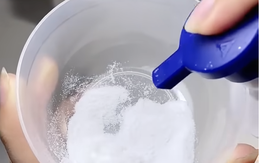 Rộ trào lưu trộn ‘bột làm đẹp’ với kem dưỡng, bác sĩ nói gì?