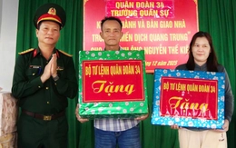 Quân đoàn 34 bàn giao 2 căn nhà cho người dân Gia Lai