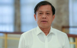 Thu giữ 25 phong bì in tên doanh nghiệp khi khám xét nơi làm việc của cựu thứ trưởng