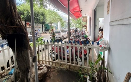 Chiếm dụng vỉa hè làm 'của riêng' ở Buôn Ma Thuột