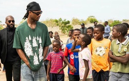 Sao Real Madrid Camavinga xây trường và học viện thể thao tại Angola