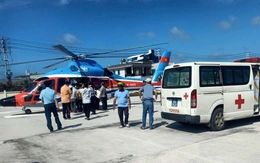 Người dân đảo Phú Quý chi gần 500 triệu đồng thuê trực thăng đưa bệnh nhân vào đất liền