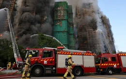 Nhiều thông tin sai lệch nhắm vào giàn giáo tre và lính cứu hỏa sau thảm họa tại Hong Kong