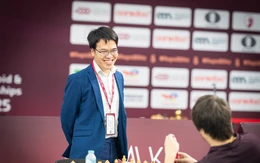 Giải cờ chớp thế giới 2025: Lê Quang Liêm đánh bại Vua cờ Gukesh D; Khương Duy gây chấn động