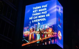 Saigon Marina IFC chiếu sáng đặc biệt chào mừng quan hệ Đối tác Chiến lược toàn diện Việt - Anh