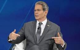 Bộ trưởng Tài chính Mỹ phát biểu gây chú ý: 'Mỹ là đồng minh của Trung Quốc'