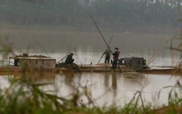 Vụ cát tặc trên sông Thạch Hãn: Chủ bãi tập kết từng cam kết không nhập cát lậu, không được bán cát