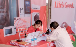 LG sửa chữa thiết bị hư hỏng sau mưa lũ tại miền Trung