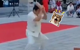 Võ sư quê một cục khi trổ tài thiết đầu công đập gạch