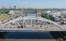 Ngày đầu cầu Tân Thuận 1 điều chỉnh tổ chức giao thông: Xe cộ đi lại ổn định