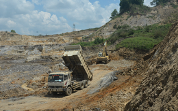 Khởi tố một phó giám đốc Sở Nông nghiệp và Môi trường Lâm Đồng và giám đốc công ty gạch