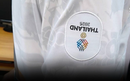 Netizen ngơ ngác với áo tuyển Thái Lan gắn logo SEA Games… ngược