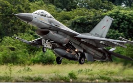 NÓNG: Thái Lan không kích dọc biên giới, Campuchia nói Bangkok điều nhiều xe tăng