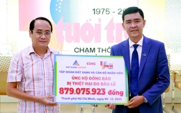 Cùng Tuổi Trẻ cứu trợ đồng bào lũ lụt miền Trung