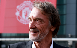 Jim Ratcliffe hỏi thủ quân đội nữ Man Utd: ‘Cô làm gì ở CLB này?’