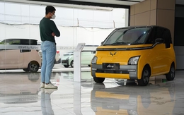 Bloomberg: 'Đại lý VinFast 20 khách/ngày, showroom xe Trung Quốc cách đó vài km im ắng lạnh tanh'