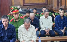 Nhóm sản xuất thuốc tẩy giun giả lãnh án