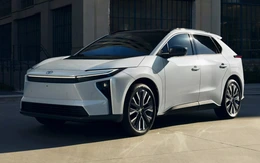 SUV từng về Việt Nam Toyota bZ4X đổi tên, nâng cấp lớn