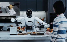 Trung Quốc cách mạng hóa ngành sản xuất với robot hình người