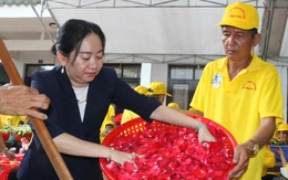 Chín loại hoa dùng nấu nước tắm cho Bà Chúa Xứ núi Sam