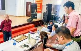 Giáo sư thỉnh giảng Đại học Quốc gia TP.HCM: Sớm lên kế hoạch nghiên cứu, giảng dạy