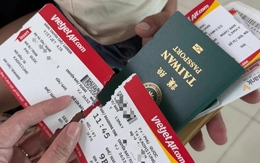 Từ vụ xé vé máy bay: Khách đến nhà đón sao cho phải?
