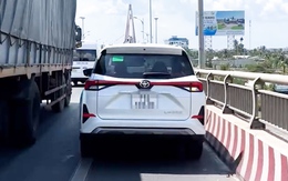 Ô tô lấn làn xe máy trên cầu Rạch Miễu bị người dân quay video, phát hiện thêm 4 lần vi phạm