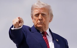 Chỉ trích cả ông Putin và ông Zelensky, chính sách đối ngoại của ông Trump khó đoán