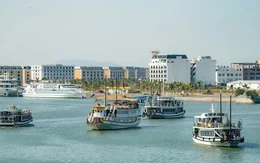 Hạ Long kiên quyết với rác thải nhựa, nơi khác thì sao?