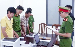 Khởi tố, bắt tạm giam 2 huấn luyện viên bóng đá Khánh Hòa