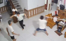Chồng dùng cây lau nhà và dép đánh vợ nhập viện