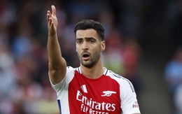 Premier League: Cuộc săn lùng 'số 9'