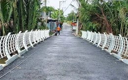 Cầu từng sụt lún ở Bình Chánh thông xe, người dân hết cảnh đi vòng 6km