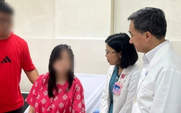 Sản phụ Singapore có bào thai được bác sĩ Việt Nam thông tim đã về nước an toàn