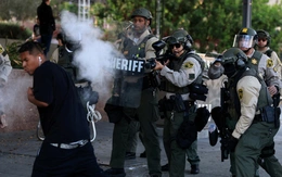 Thống đốc California cương quyết đối đầu, nói ông Trump 'dối trá'