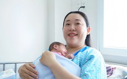 Trao tặng giọt sữa mẹ yêu thương